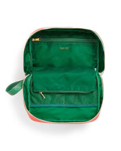 Load image into Gallery viewer, Getaway Toiletry Bag - Mental Vacation