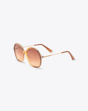 Load image into Gallery viewer, Oversized Vintage Sunglasses - Amber
